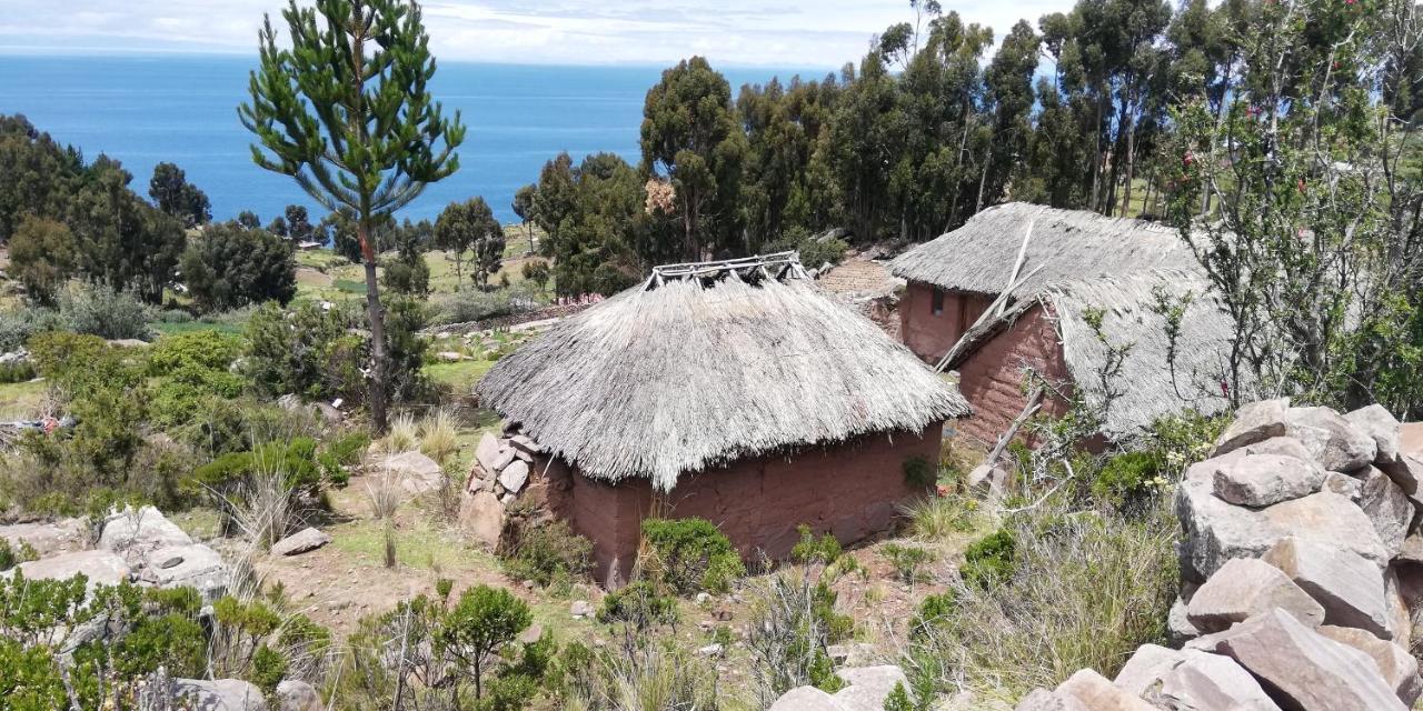 Taquile Hospedaje Mario Huillanopampa Luaran gambar