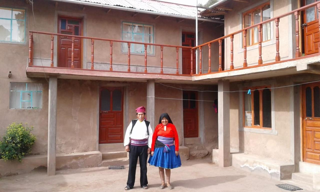 Taquile Hospedaje Mario Huillanopampa Luaran gambar