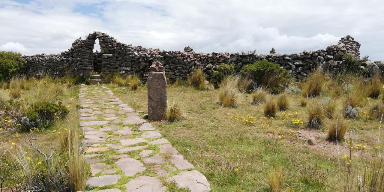 Taquile Hospedaje Mario Huillanopampa Luaran gambar